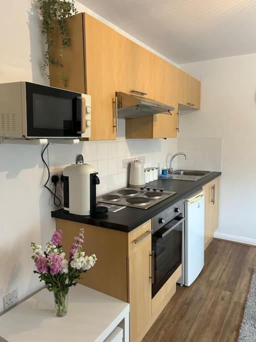 31 Canal Apartments, Canal View -Temple Meads Μπρίστολ Εξωτερικό φωτογραφία